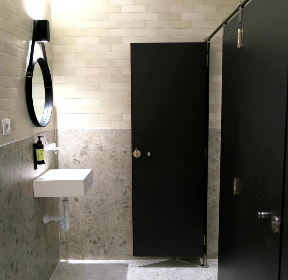 Uri Hostel Bilbao Rooms Bbi00060 Self Check In المظهر الخارجي الصورة